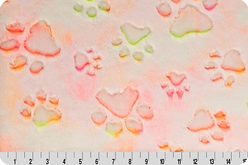 Luxe PRISM PAWS HIGHLIGHTER - Highlighter Prism Paws Shannon Luxe Cuddle Minky Highlighter Paws - Shannon Luxe Cuddle Embossed Paws Prism
